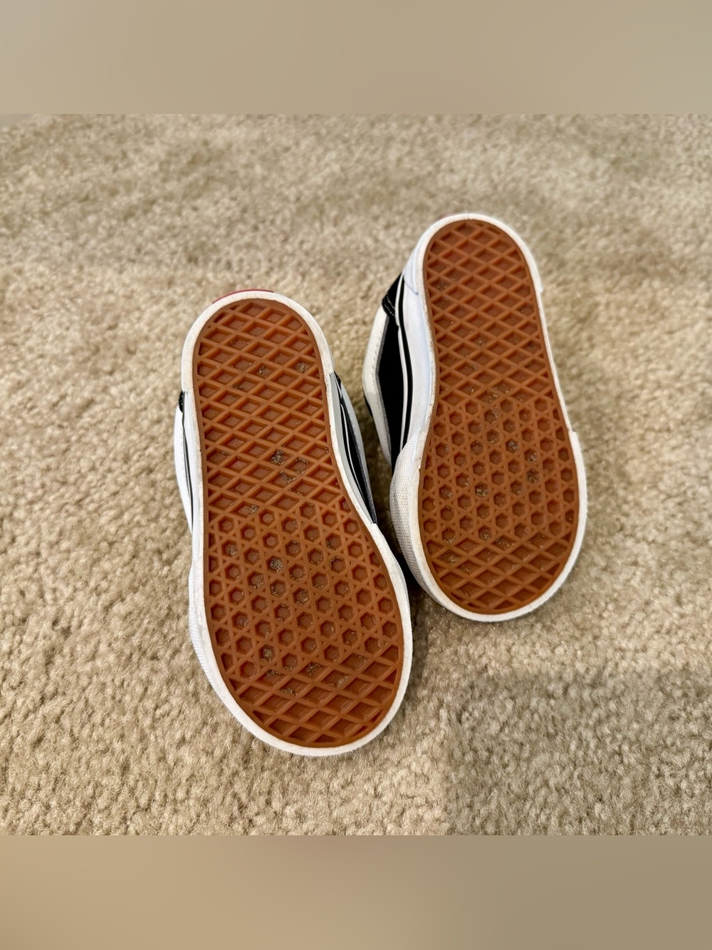 Vans Toddler Tennis Shoes - Picture 5 of 5